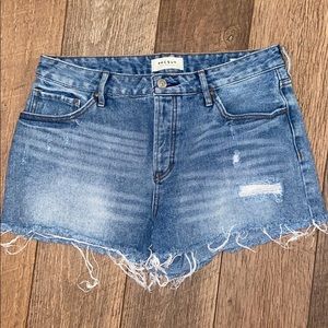 Mid Rise Denim shorts